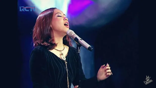 Gloria Jessica - The Voice Indonesia
