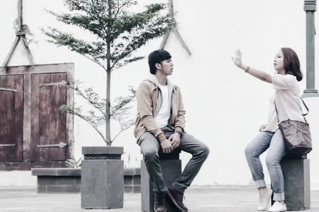 Gloria Jessica - The Voice Indonesia