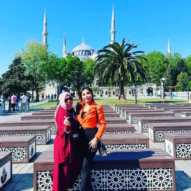 Divorcing Husband 3 Months After Marriage, Here are 8 Latest Photos of Rohimah, Kiwil's Ex-Wife, who is Still Happy Traveling in Turkey