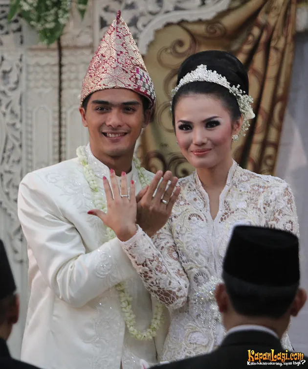 GALERI BAHAGIA AKAD NIKAH RICKY HARUN - HERFIZA NOVIANTI ...