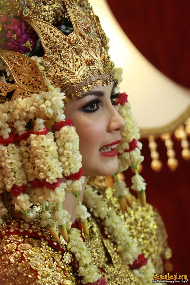 GALERI BAHAGIA ARUMI BACHSIN - EMIL DARDAK PASCA MENIKAH ...