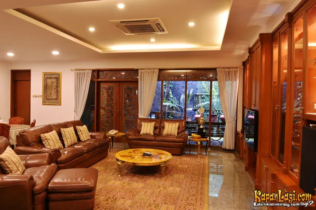 Alexandra Asmasoebrata