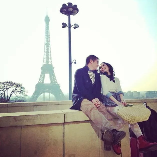 GALERI MESRA GADING MARTEN DAN GISEL DI EROPA - SIAP ...