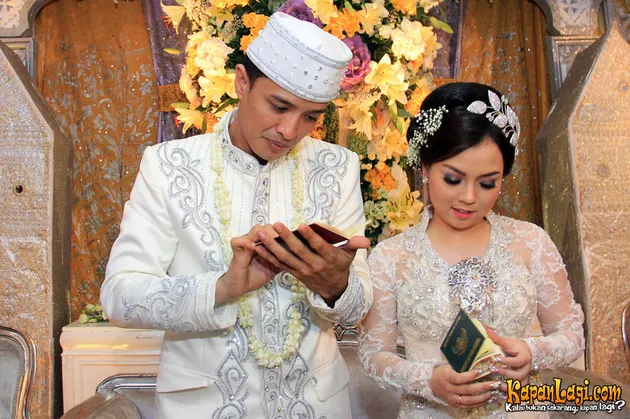 GALERI PERNIKAHAN ROMANTIS EZA YAYANG DAN KETTY KATALYA 
