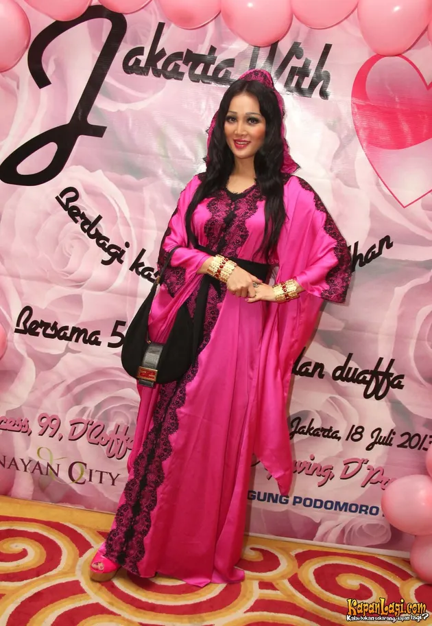 Fifie Buntaran, ramadan, Busana Muslim