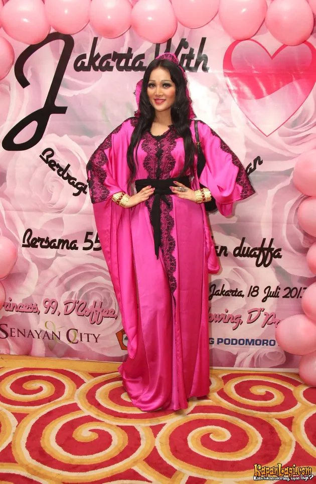 Fifie Buntaran, ramadan, Busana Muslim