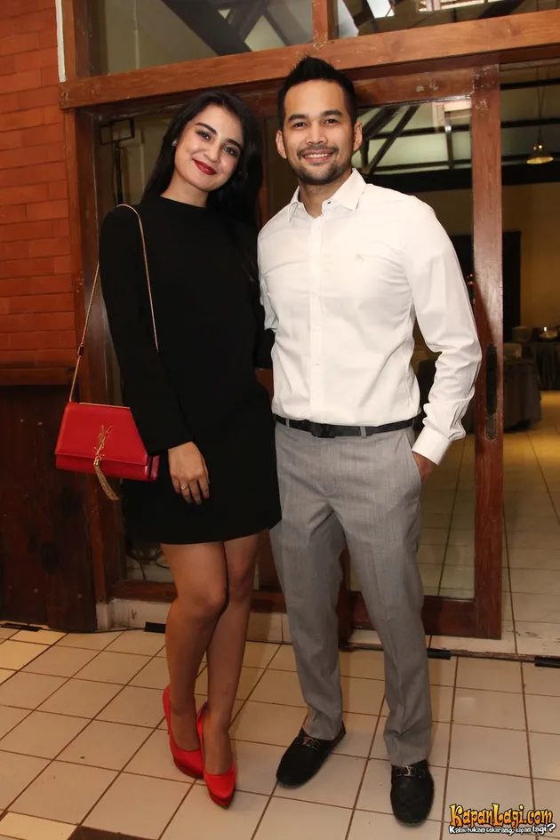 Ryan Delon - Shareena Gunawan