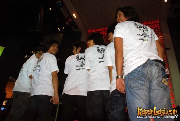 konser pintu surgamu