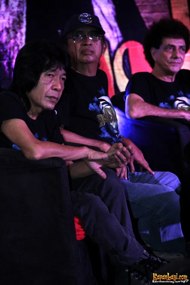 God Bless kini memasuki usia 40 tahun.