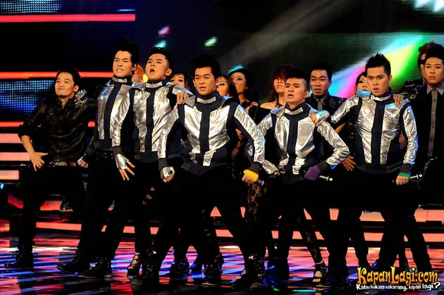 Boy And Girl Band Indonesia 