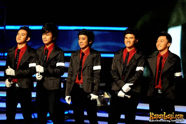 Boy And Girl Band Indonesia 