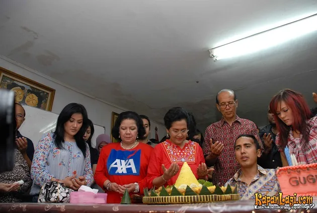 Gugun Gondrong Ultah