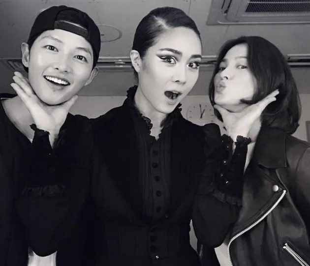 song song couple menikah