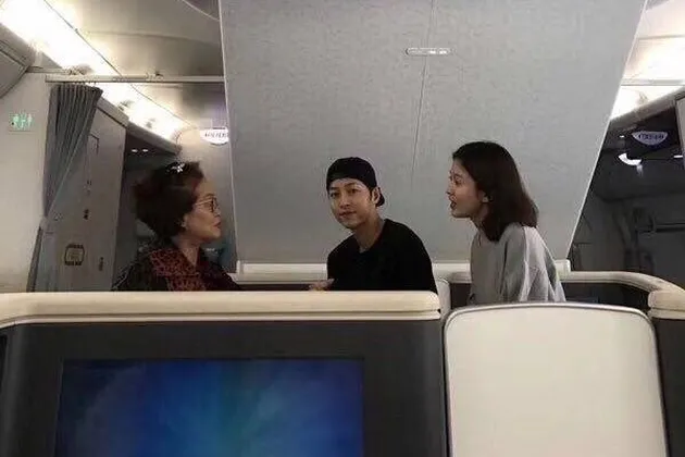 song song couple menikah