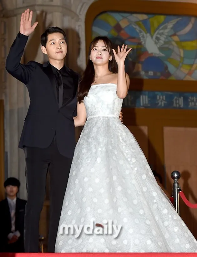 song song couple menikah