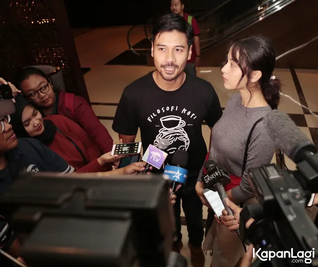 Chicco Jerikho dan Putri Marino