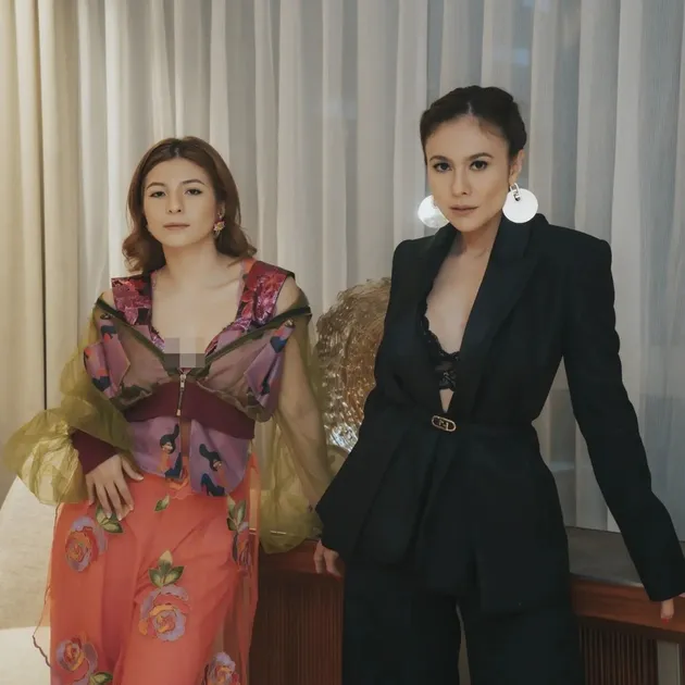 Wulan Guritno Shalom Razede Sama Cantiknya