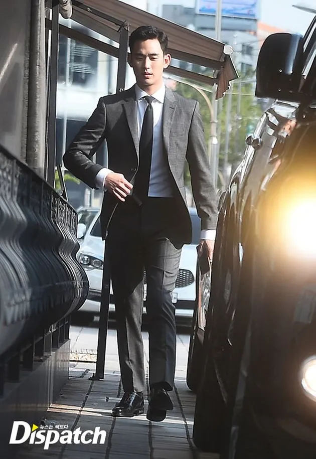 Kim Soo Hyun Hadiri Pernikahan Bae Yong Jun