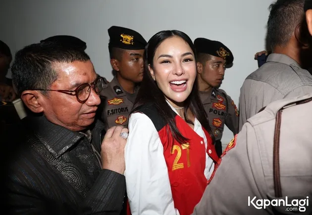 Nikita Mirzani Sidang Reza Gladys