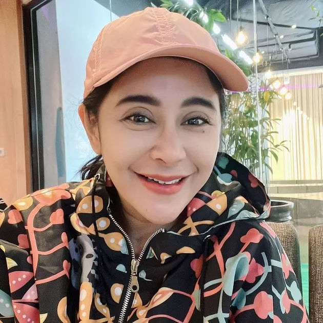 Uut permatasari melahirkan anak kedua hamil