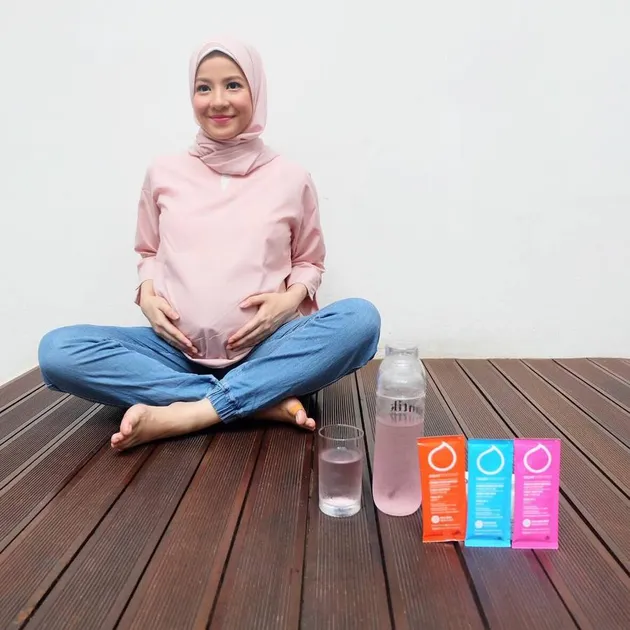 Natasha Rizky hamil tujuh bulan