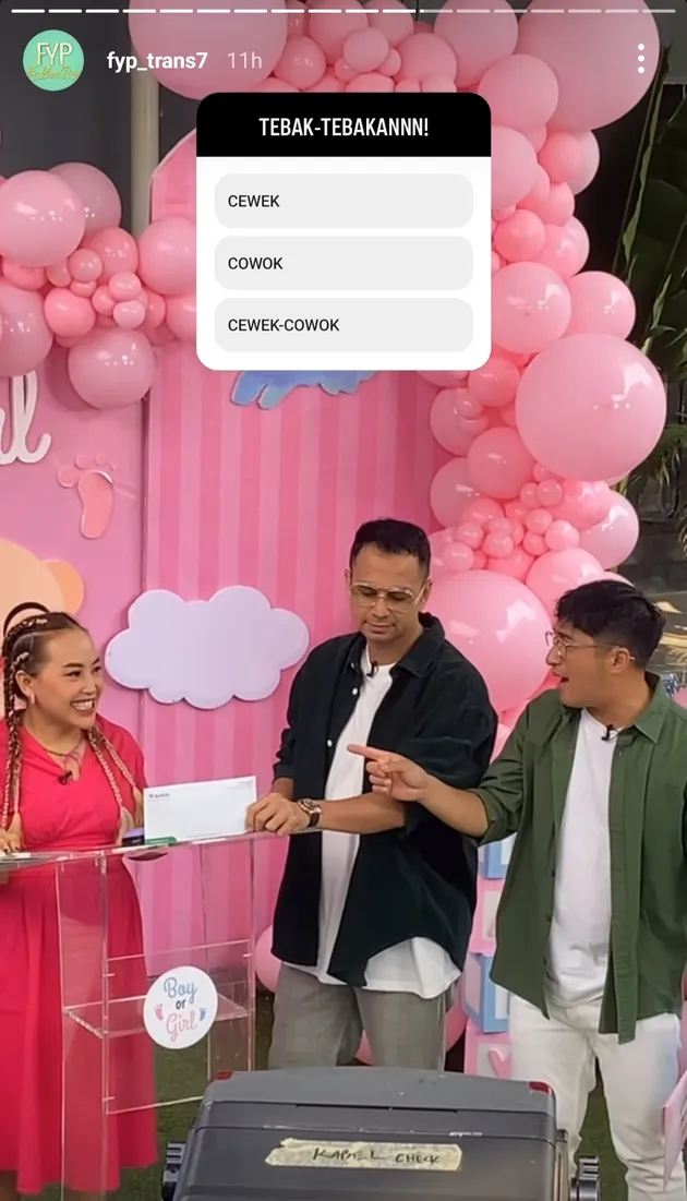 Mpok Alpa Hamil Anak Kembar