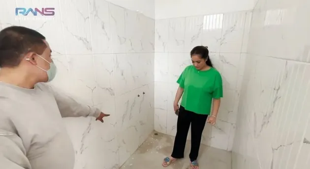 rumah merry. merry asisten raffi ahmad, rumah seleb