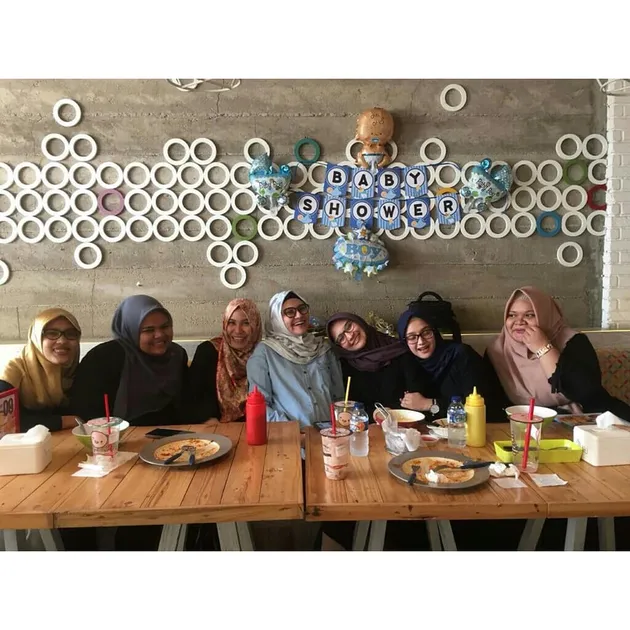 baby shower zee zee shahab