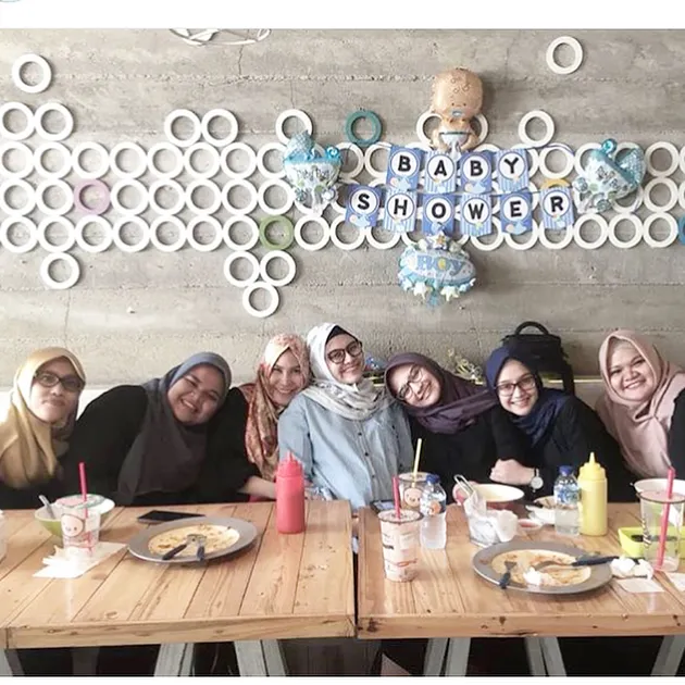 baby shower zee zee shahab