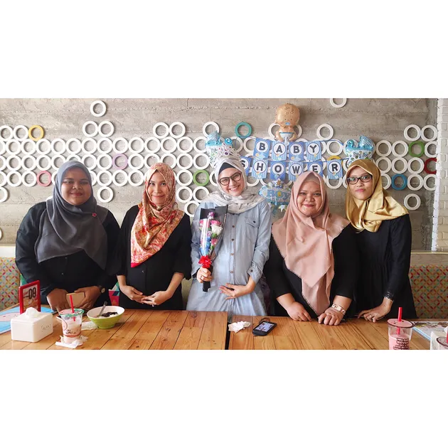 baby shower zee zee shahab