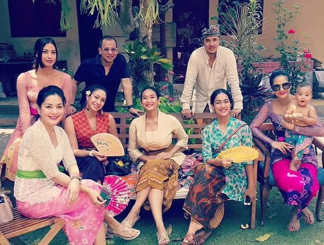 Lulu Tobing dan Happy Salma