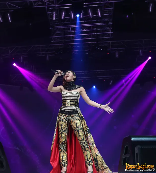 Novita Dewi