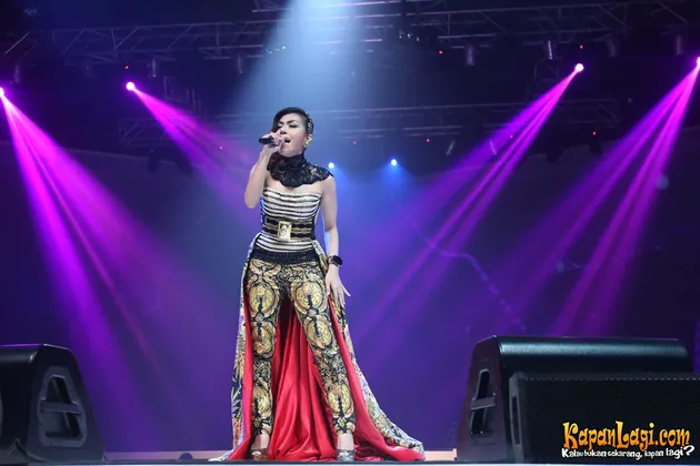 Novita Dewi