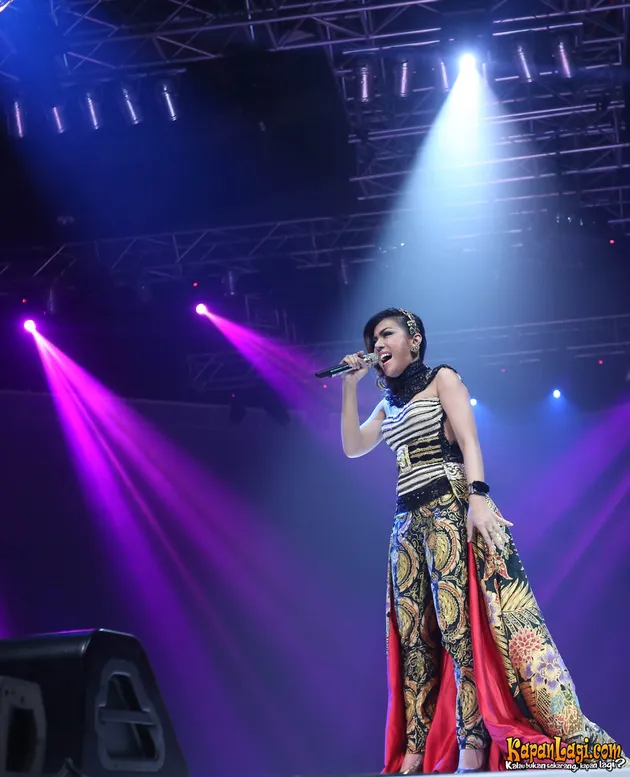 Novita Dewi