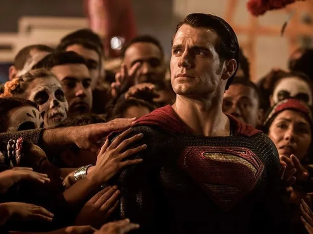 henry cavill, henry cavill berhenti sebagai superman, berita henry cavill