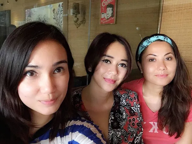 Feby Febiola dan Frankie Sihombing