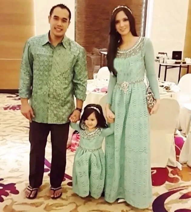 Nia Ramadhani dan Mikhayla