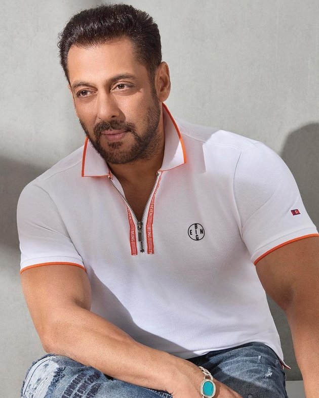 Salman Khan's Hot Body is Getting More Muscular, His Muscles are Disturbing