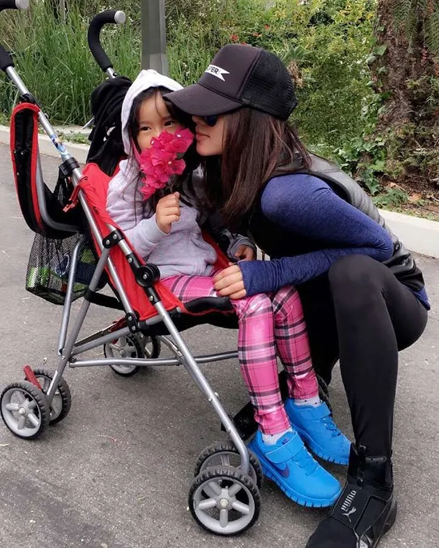 adinda bakrie, indra bakrie, kierra bakrie