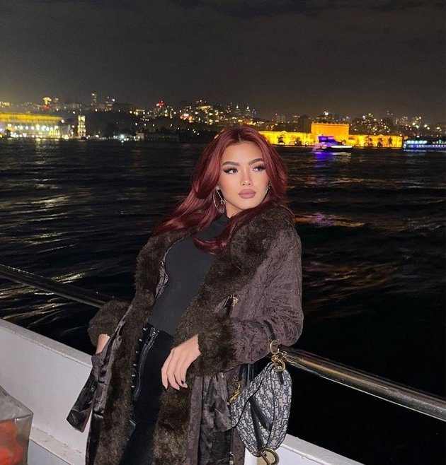 Hot Since Teenager, Here are 8 Photos of Queennara Putri Liza Natalia who is Incredibly Beautiful and Often Mistaken for Plastic Surgery - Highlight of Vacation in Turkey
