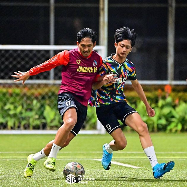 Relationship Now Improving, Portraits of Ibnu Jamil with Dhofin, His Warm and Goals Son