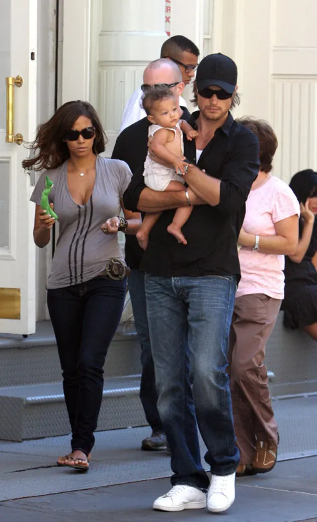 halle_family