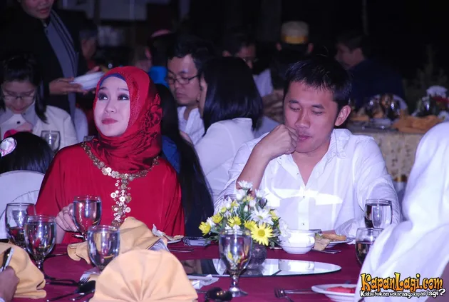 hanung bramantyo, zaskia adya mecca