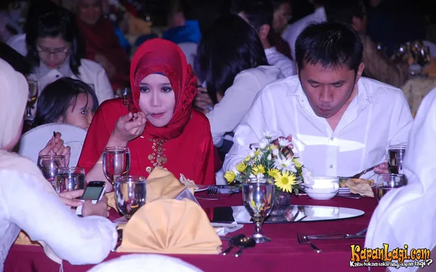 hanung bramantyo, zaskia adya mecca