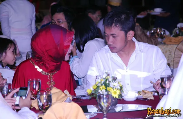 hanung bramantyo, zaskia adya mecca