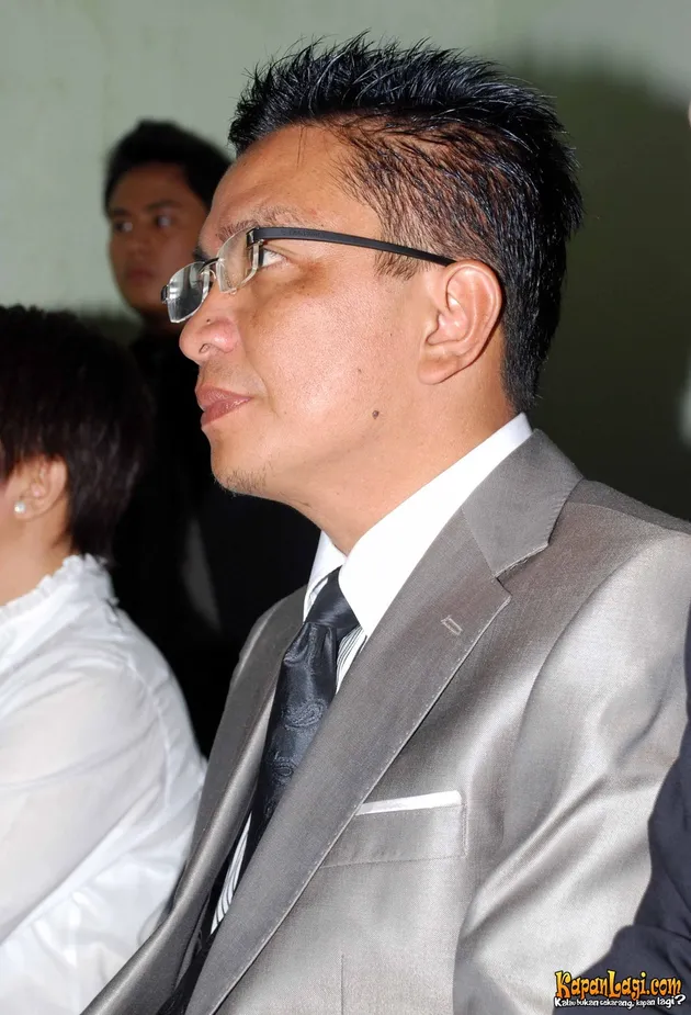 helmy yahya