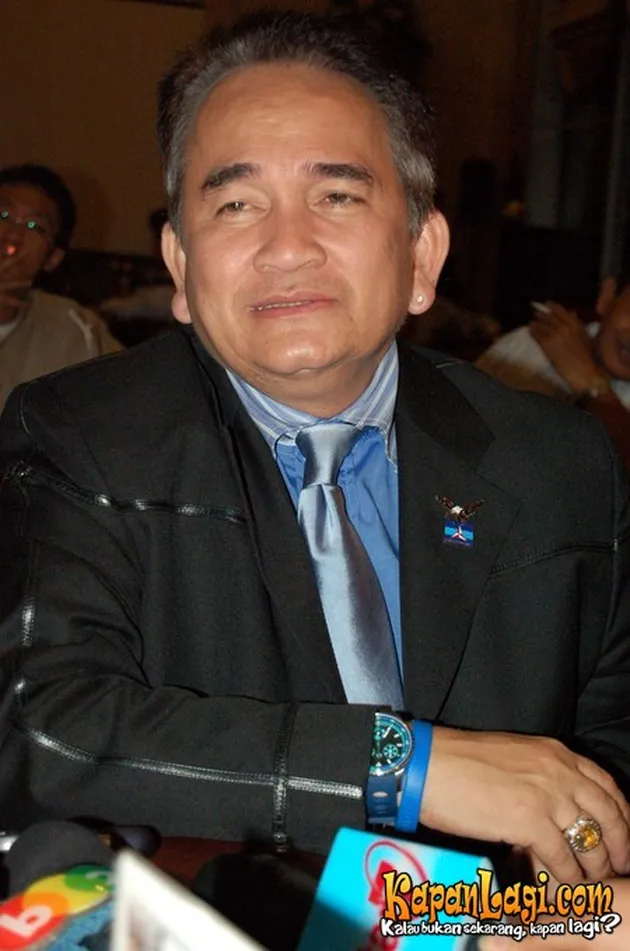 Hengky Kurniawan vs Marthasya