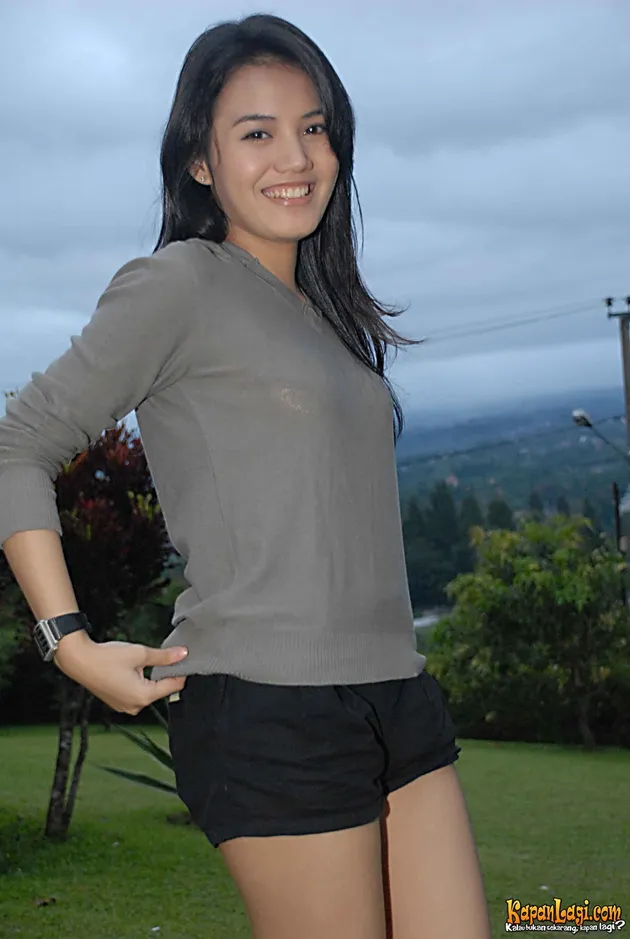 HERFIZA NOVIANTI DI PUNCAK BOGOR - KapanLagi.com