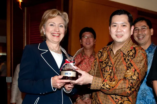 hillary clinton