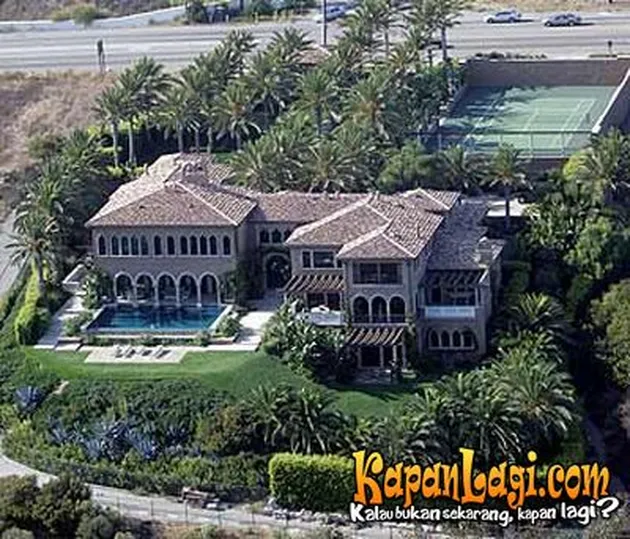 hollywood home